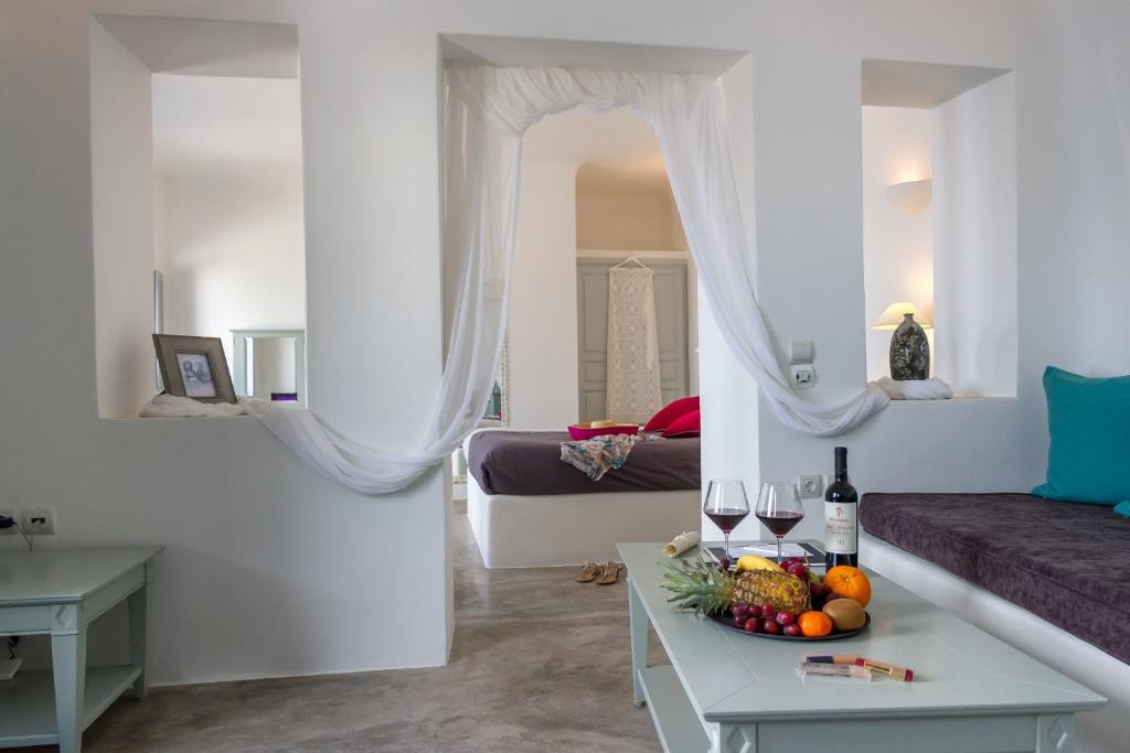 Andronis Luxury Suites