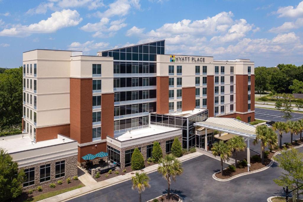 Hyatt Place Charleston Airport / Convention Center