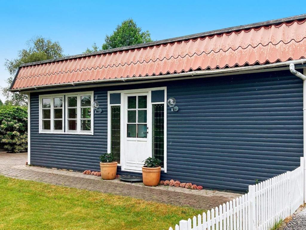 6 person holiday home in Grenaa