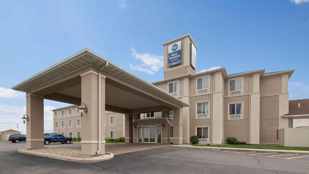 Best Western Legacy Inn & Suites Beloit/South Beloit